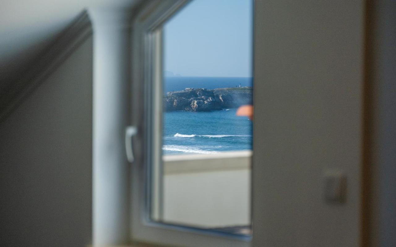 Surfness Lodge Baleal Habitación foto